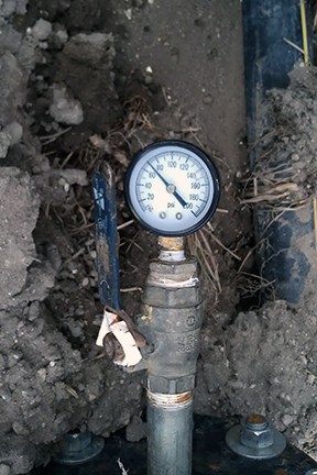 The 70 psi gauge reading is the test pressure for 4” condensate force mains. 