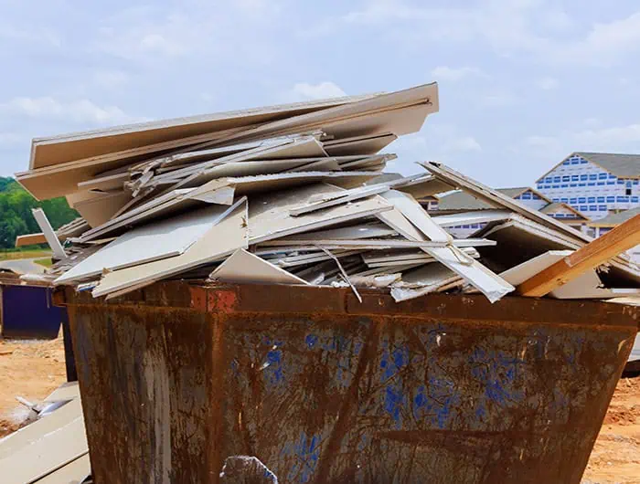 Conditions for the Conversion of Gypsum to Hydrogen Sulfide in MSW Landfills SCS Engineers